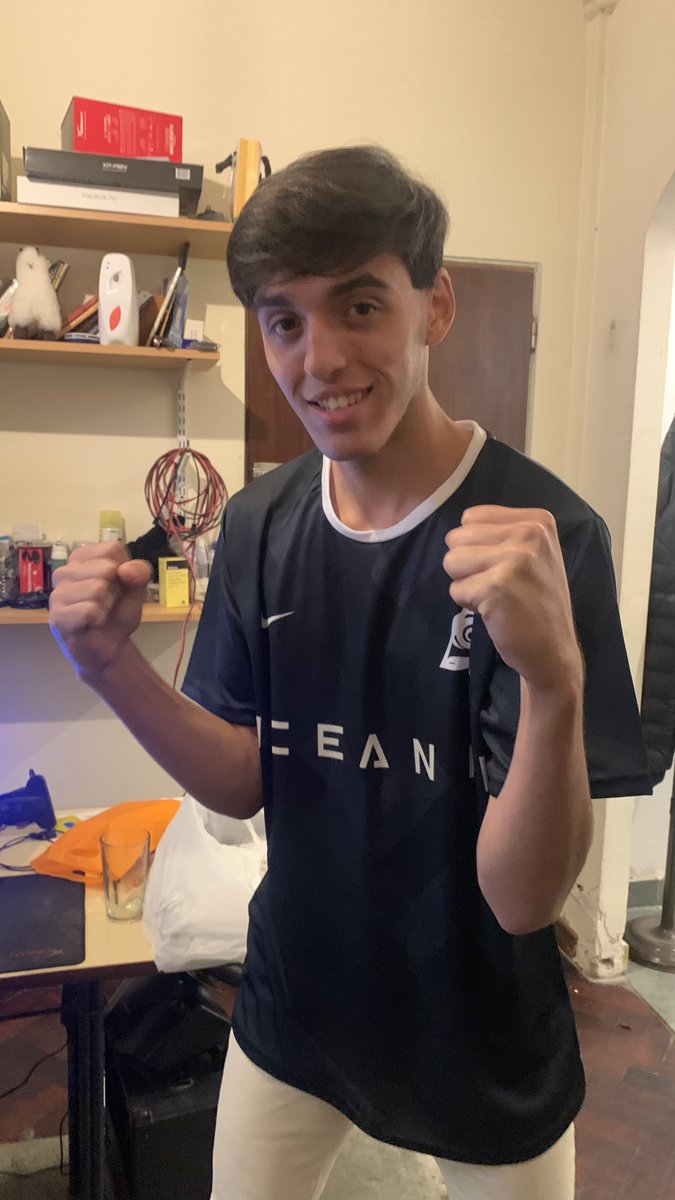 oceanic_gg's tweet photo. 🌊Notición...🌊

Gracias a la ayuda de @Cosmikyrl ya podes seguir nuestros resultados y torneos por liquipedia. 

Para celebrar les dejamos un isma festejando.

https://t.co/Bj1JD6H1rH https://t.co/ZFEOjCiiaa