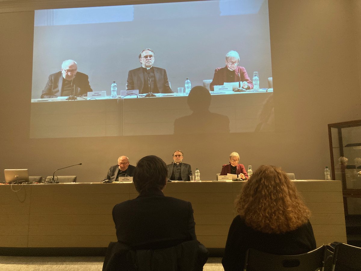 HistoricalSound's tweet photo. El primer Dies Academicus en la Accademia Ambrosiana ha finalizado con la interesante keynote speech “Confraternities and their Contribution to Urban Soundscape Competence c. 1600" impartida por Tess Knigthon.
https://t.co/yLSJ8NYzIy
#confraternities #historicalsoundscape https://t.co/mzvOCu1jfQ