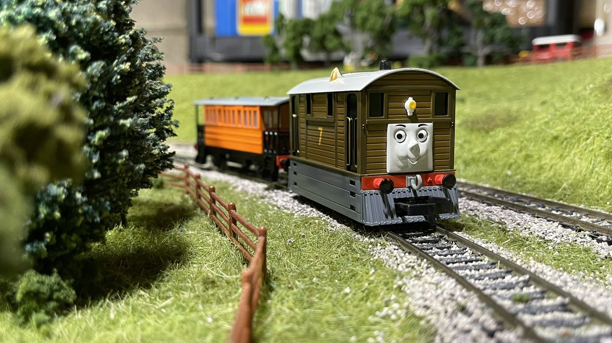 Silver Band tweet media