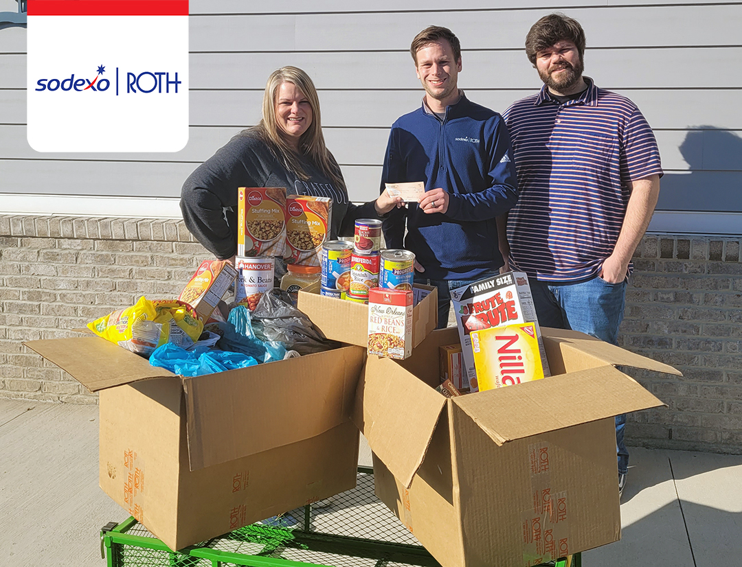 🙌🏼 We did a thing! 🙌🏼

Thanks to the generosity of our employees, we raised nearly $900.00 as well as some nonperishable items for the Rescue Mission of Mahoning Valley!

Pictured: Brandon L Mayle + Ryan Jerome of the Roth Volunteer Group Leadership Team dropping off our donation