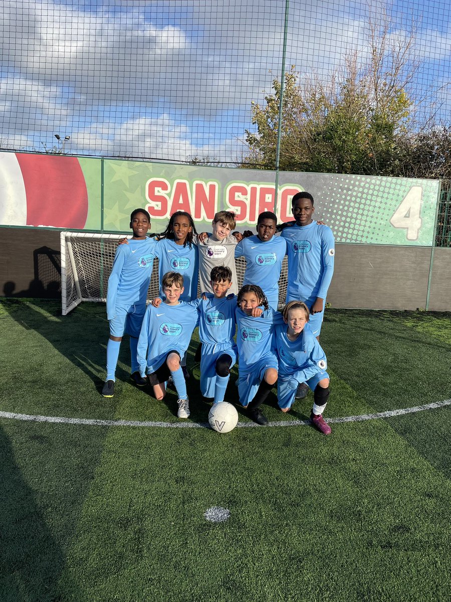 What a journey we have been on with this group. A few have moved on but we have kept the same values and principles which have aided our success. Today a combined <a href="/NewWaveFed/">New Wave Federation</a> team advanced to the finals which will take place <a href="/leytonorientfc/">Leyton Orient FC</a> home ground in May. <a href="/CoachRyanGB/">Cᴏᴀᴄʜ Rʏᴀɴ</a> ⚽️💥