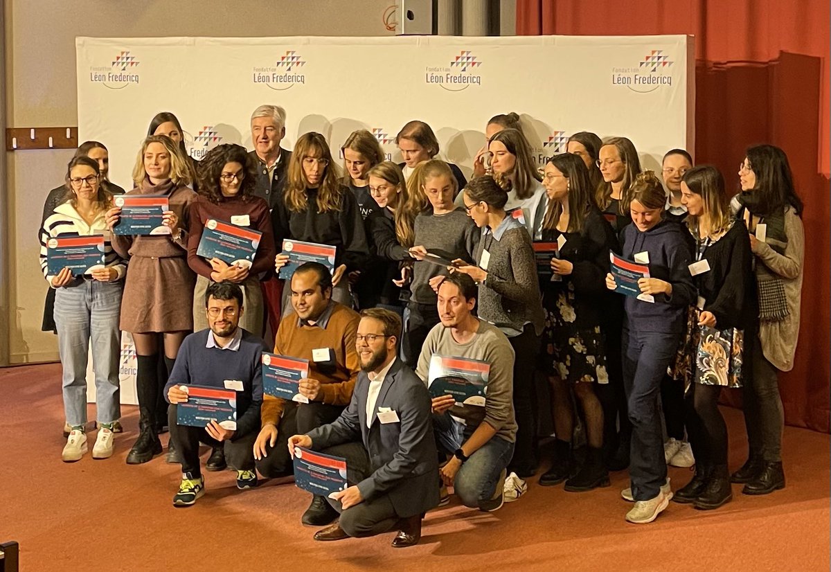 frsFNRS's tweet photo. Merci à la @FondationLeon Fredericq qui soutient et récompense plus de 180 scientifiques ce soir avec notamment 81 crédits forfaitaires de fonctionnement, pour un montant total de plus de 400.000 €, attribués à des chercheuses et chercheurs FNRS, FRIA et @televie https://t.co/9NZ7CfVQ67