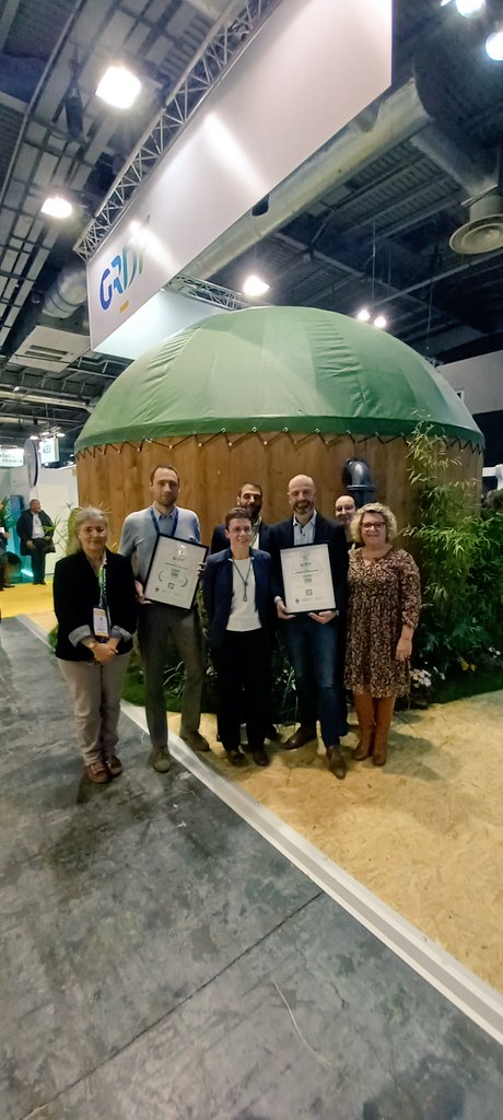 Confluence Seine Essonne Energie est lauréat de l'appel à projet national "Territoires engagés gaz vert" de <a href="/GRDF/">GRDF</a> . Remise du trophée  au  Salon des Maires #SMCL2022    
#GazRenouvelables #Biométhane #TransitionEnergétique <a href="/Siarce91/">Siarce</a> <a href="/grandparissud/">Grand Paris Sud</a> <a href="/VilledEvryCourc/">Ville d'Évry-Courcouronnes</a>