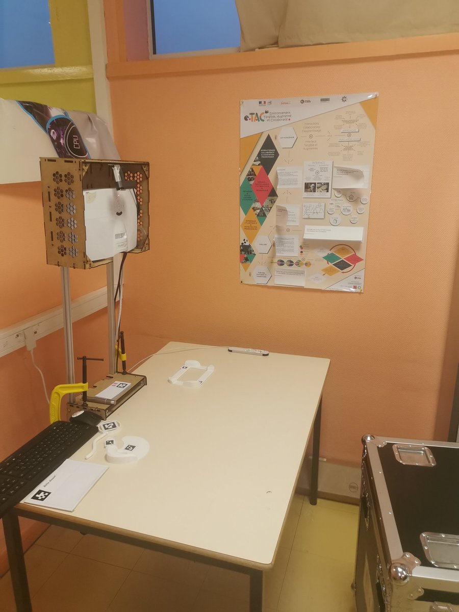 explometierstv's tweet image. RT @dane_nancy_metz RT @57play: Préparation de l&apos;Expo temporaire @HomoNumericus prêtée par @Inria_Nancy et complétée par @Projet_eTAC : J-1 avant inauguration au Lycée Charles Jully de St Avold dans le cadre de la #cordéeDeLaReussite @RA_GrandEst @acnanc…