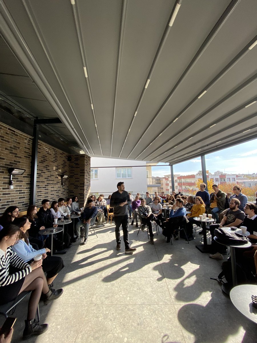 ieeedeu's tweet photo. Computer Society’nin düzenlediği TeaTalk etkinliğinde konuğumuz Mustafa Taşdemir kıymetli tecrübelerini bizlere aktardı ve kariyer planlaması üzerine sorularımızı cevapladı. Bu güzel etkinlik için kendisine çok teşekkür ederiz. 🧡
#ieee #ieeedeu #cs https://t.co/L23IK3canB
