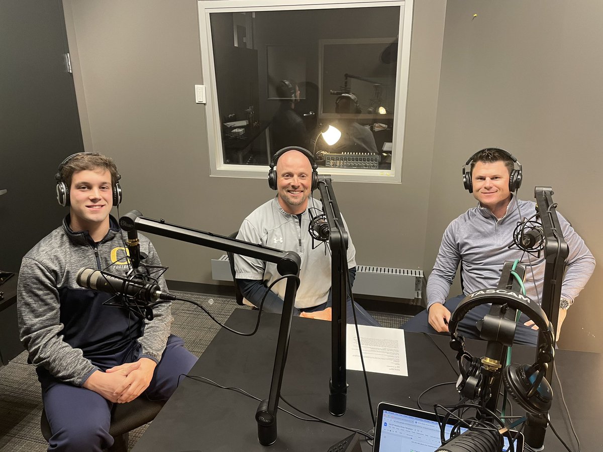 PodcastMetro's tweet photo. O’Fallon football star Adam McCollum and his position Coach, Preston Foehrkalb, have a great relationship. Check out McCollum, our latest Charitable Champion, here: https://t.co/OiBQKZYcCl @OTHSFBDC @TheOBarstool @ChadOpel @othsmoe https://t.co/6i4Wlwl89G