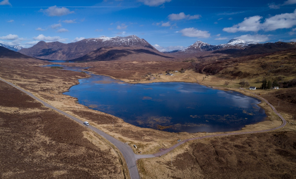 Can you guess where this magical road is?

Stunning scenery like this can be found in #Scotland. Scotland is a country with beautiful road trips waiting to be discovered by you. 

⁠Learn more about exploring Scotland: bunkcampers.com/en/campervan-h…
