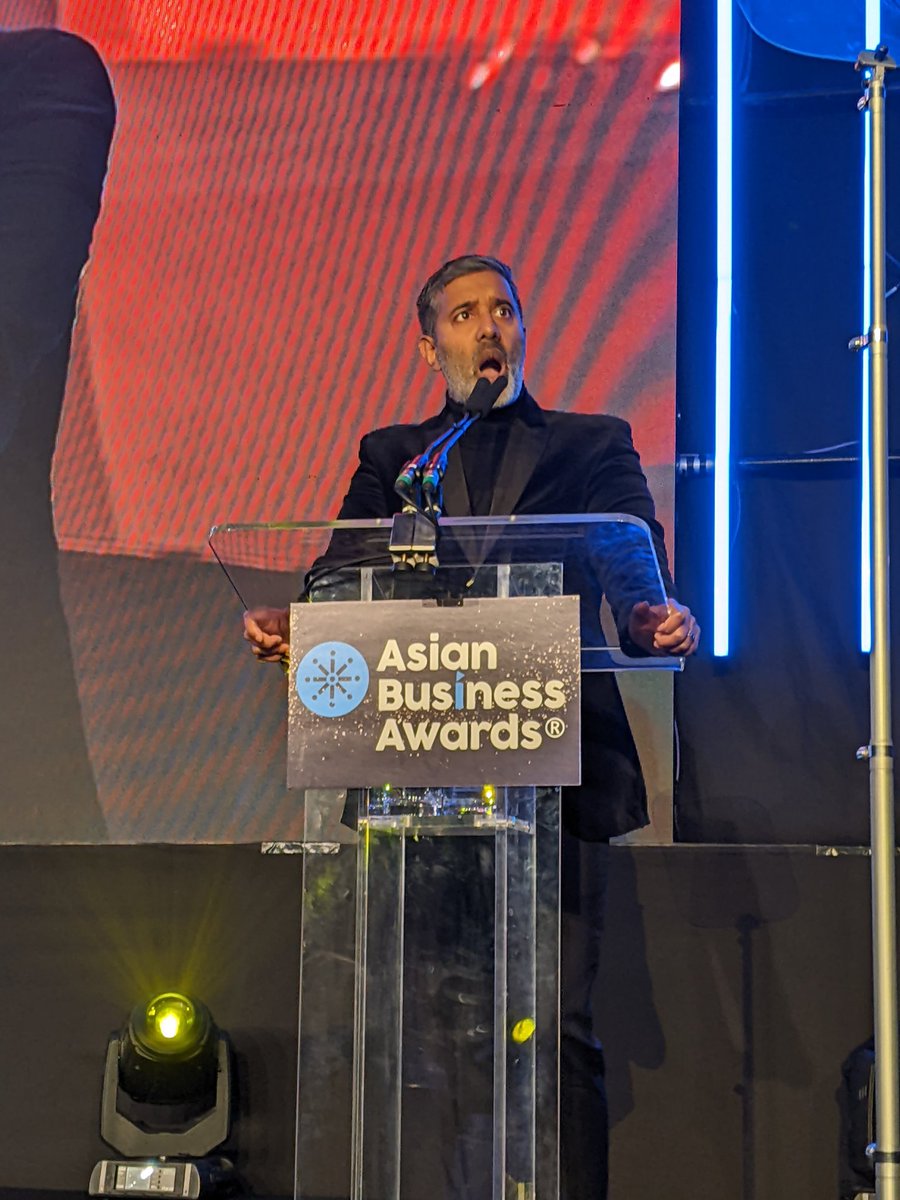 asianculturevul's tweet photo. Under way this evening now @TherealNihal @AsianBizAwards #AsianBusinessAwards #ABA2022 #London
#asianbusiness also #PearlsofUganda recognising #Ugandanasians #Uganda https://t.co/7UpyJ4kIHx