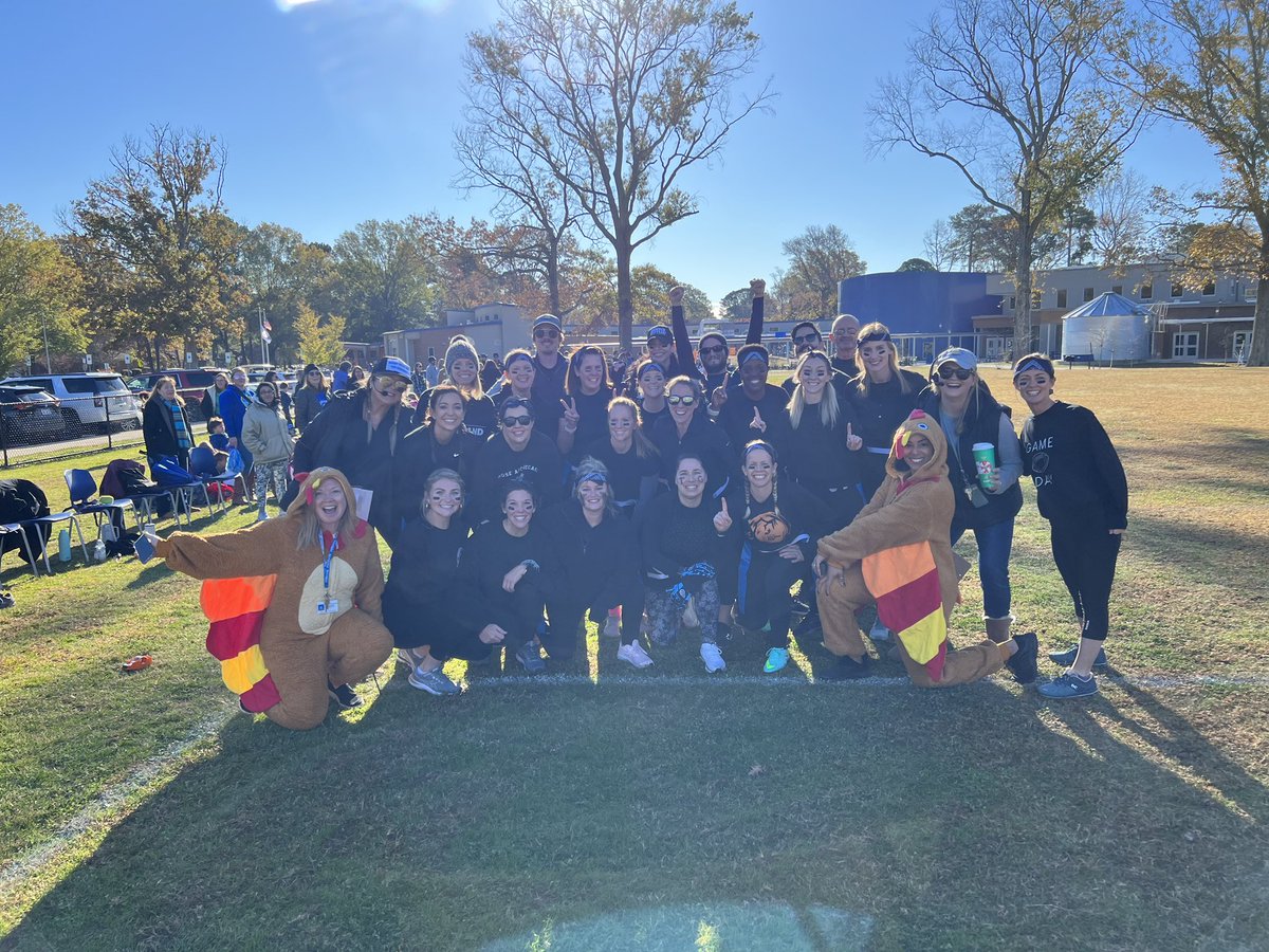 Meredith Miller tweet media