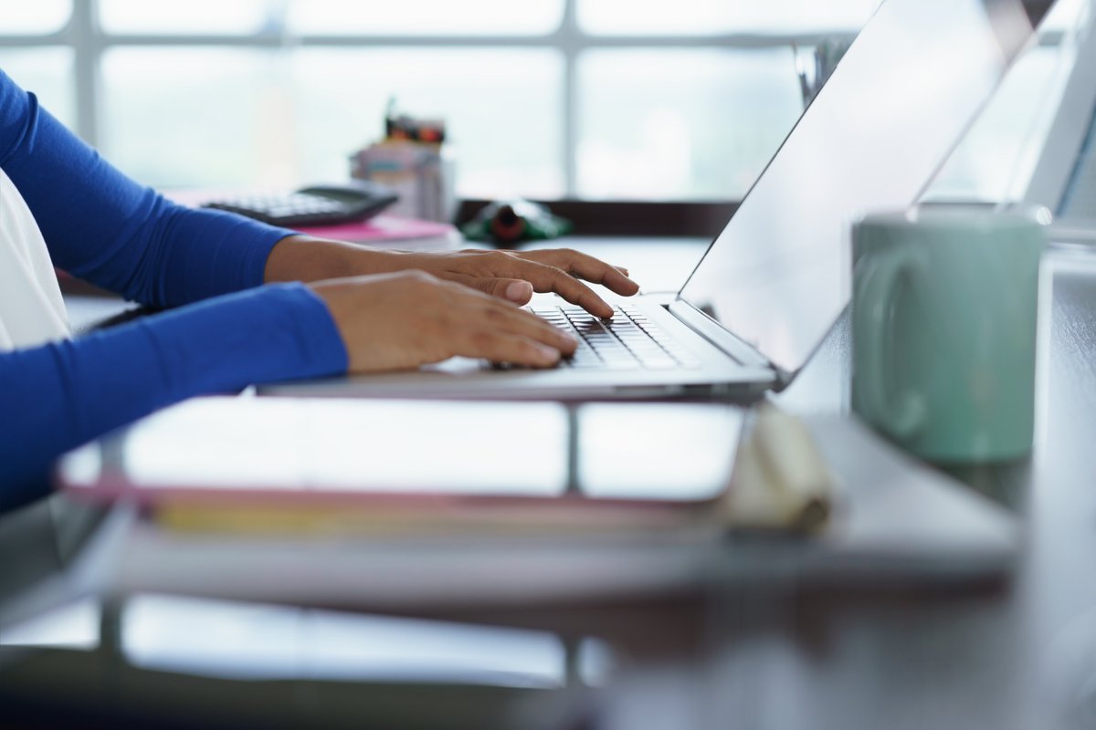 CDCDurham's tweet photo. #Newcomer Parents, support your child with #school. Settlement Workers in Schools (#SWIS) & @DurhamCatholic (#DCDSB) invite you to attend an #online Edsby & D2L Info Session - December 1, 6-7pm. Register: https://t.co/oSFk0BHjuG #Immigrant #ImmigratedToCanada #DurhamRegion #Youth https://t.co/bULEojULFt