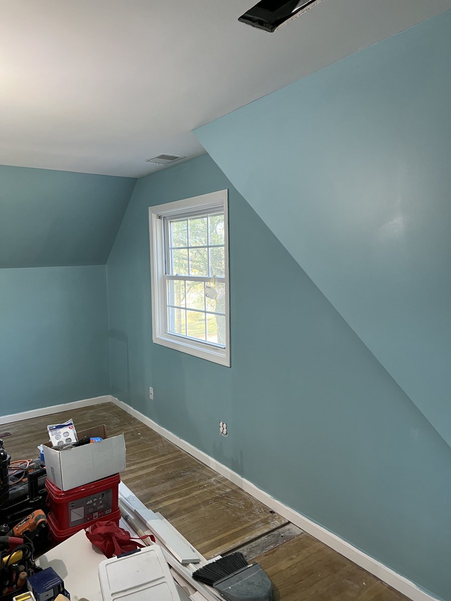 FBrenovations's tweet photo. Paint being done, we're on a roll! What you think of this color?
@SherwinWilliams
#bedroom #firebellyeffect #renovation #remodel #homeimprovement #home #design #construction #realestate #renovationproject #homerenovations #remodeling #dmv https://t.co/5GGUDcEHU5