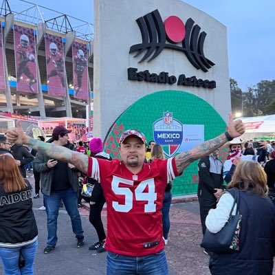 eltiopaga's tweet photo. #NuevaFotoDePerfil https://t.co/y6WbGqZShm