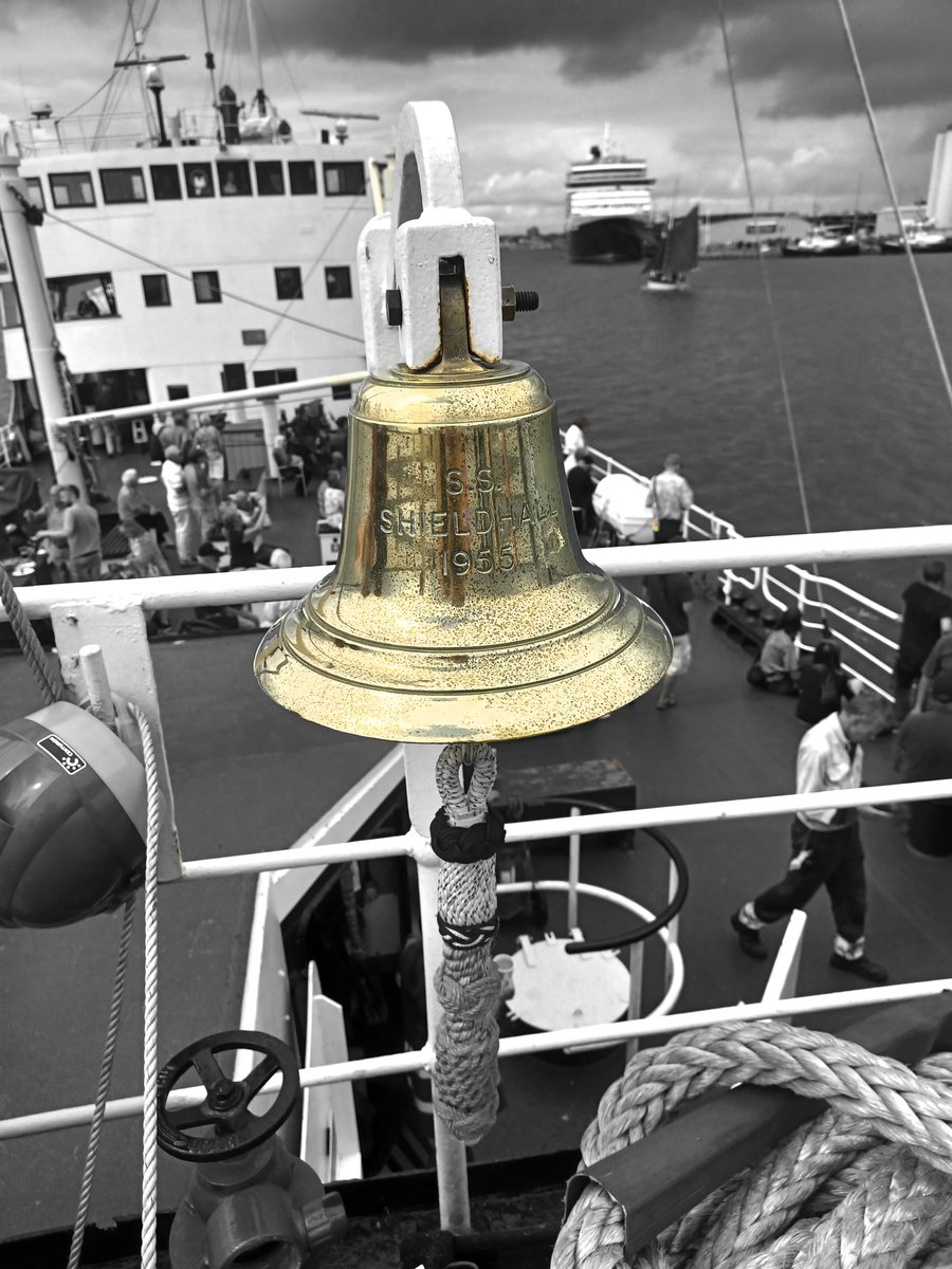 Shieldhall's tweet photo. 2 days to go…….
#sailingprogramme #comebackfriday #steamship #shieldhall
Image - Debra Obee https://t.co/kzmEbyIKUu