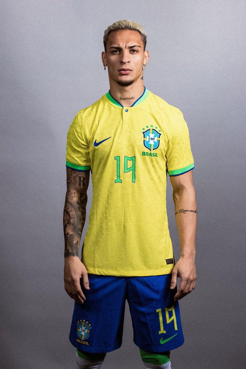 Nunca existiu plano B!! Esse era o plano e a hora chegou!! O sonho de anos!! Estamos preparados junto com todos os milhões de brasileiros no Brasil, Qatar e pelo mundo… Vamos juntos, unidos e confiantes!! 👊🏼🇧🇷⚽️ <a href="/CBF_Futebol/">brasil</a> <a href="/fifaworldcup_pt/">Copa do Mundo FIFA🏆</a>