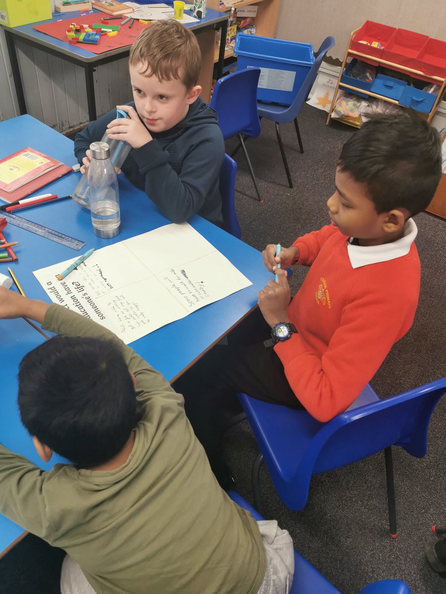 Mrs Thomson tweet media