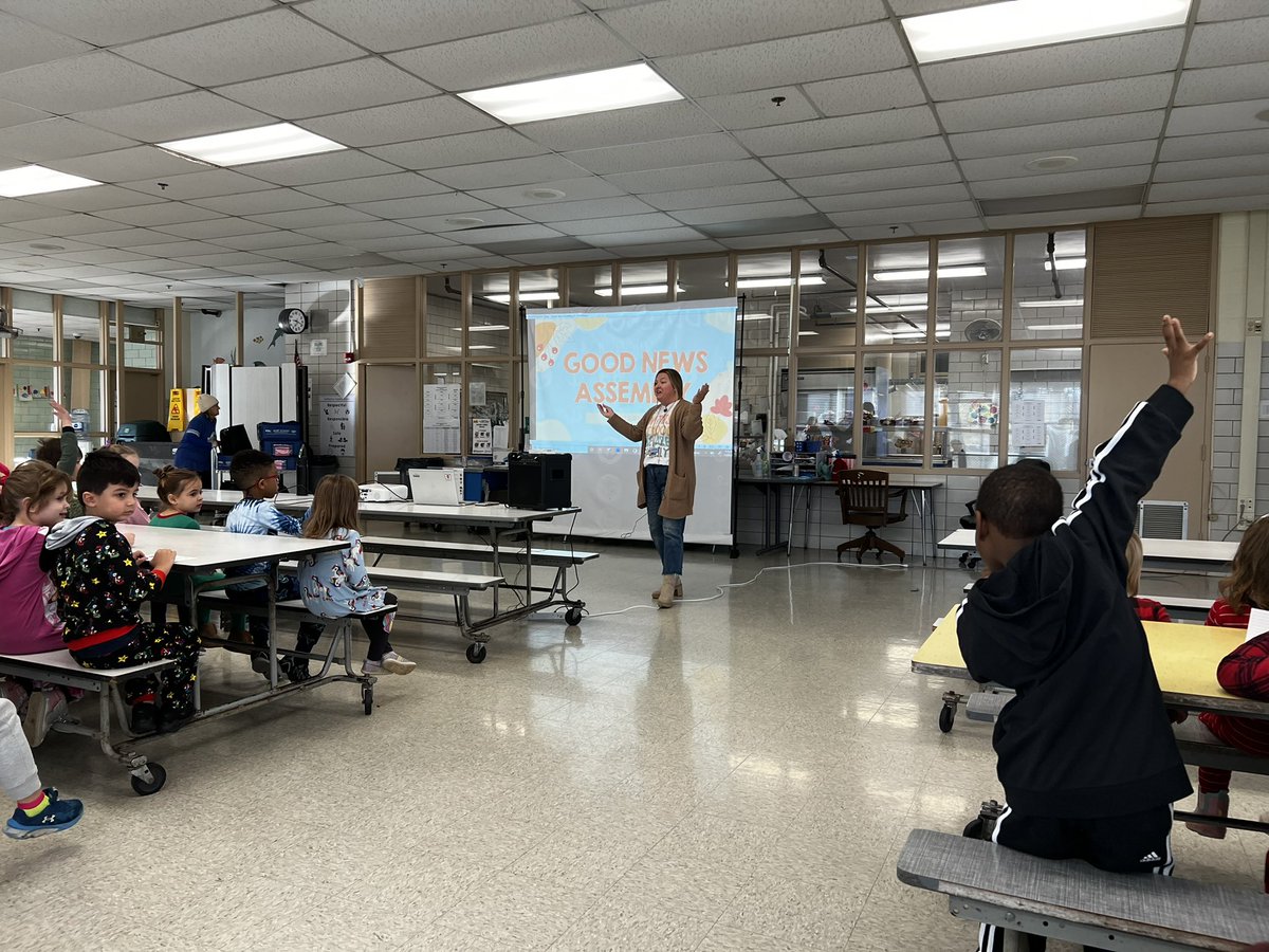 MrAndrewSands's tweet photo. Our very own Ms. Edwards held a “Good News Assembly” where students got a chance to celebrate their successes during MP1! What a great day! @skfischer94 @BCPScounseling @middleboroughes https://t.co/RtbthtyuDQ