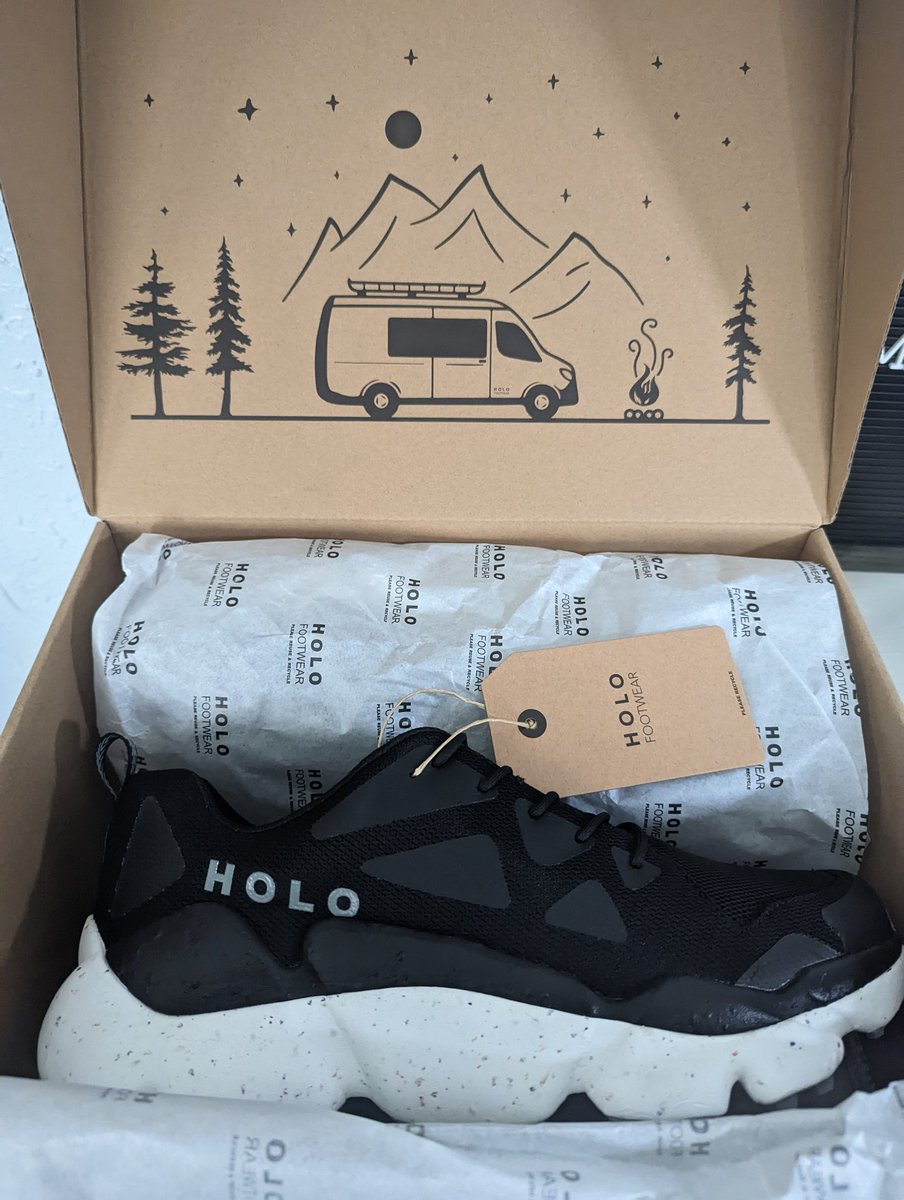 PDXStephenG's tweet photo. These @holofootwear kicks are ๐ฅ๐ฅ๐ฅ #SupportLatinxBusiness #WantToHelpBuyTheirStuff https://t.co/5zyob43ovg