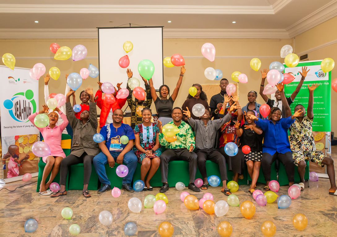 SEDIN_Nigeria's tweet photo. As part of our sustainability approach to engage young people for the future of work, our #SEAHub project kicked off the #SEAHub Alumni Network (#SHAN) in Plateau, Niger and Ogun States this month. 

The network is expected to raise Nigeria's top under 25 CEOs. #SEAHub22 #SEDIN https://t.co/wAG3AG35pu