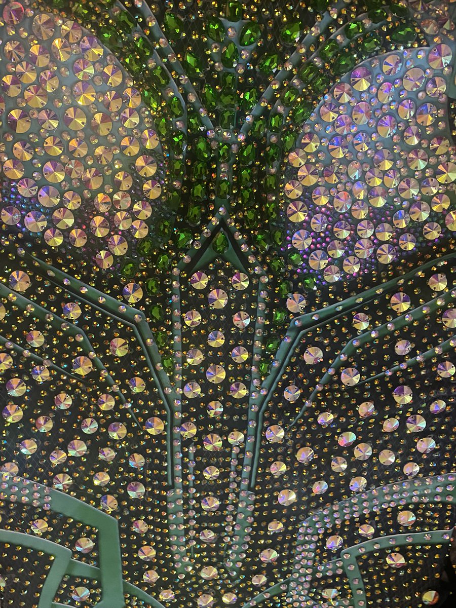 TheStephenieH's tweet photo. One day I’ll do some embellishment work for @LaurenJauregui ! Y’all heard it here first! https://t.co/4teR8HF7SJ