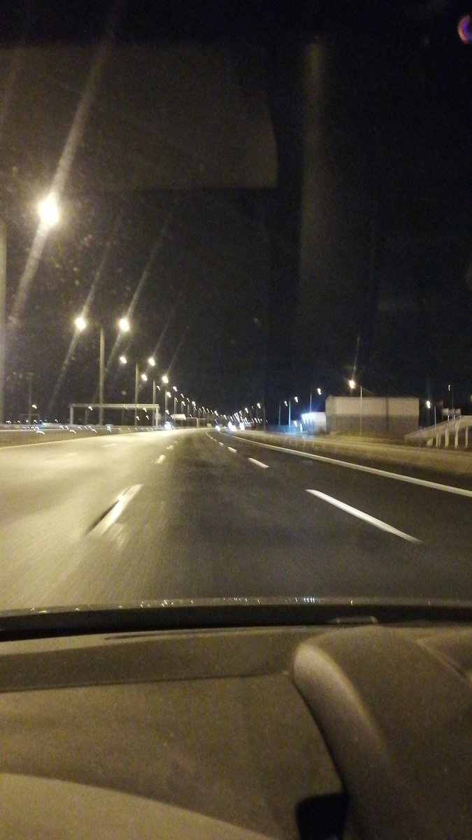 İstikamet İstanbul oradan Bursa ve Balıkesir yol üzerinde bulunan cd pasifler veya olgun bayanlar tek kabul eden evli çiftlerde olabilir dm açık
#İstanbul
#evlicift
#dudullu
#Bursa
#balıkesir