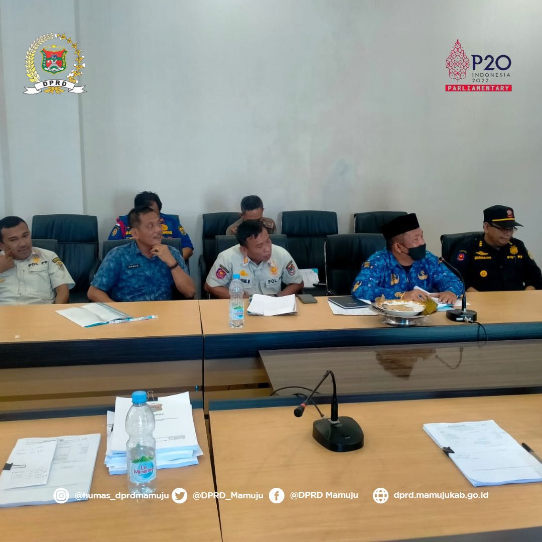 Memasuki hari ke tiga pembahasan Ranperda APBD Tahun 2023

Rapat yang dipimpin langsung oleh Ketua Komisi I Bapak Drs. H.Sugianto dihadiri 2 OPD yakni Dinas Pemberdayaan Masyarakat Desa dan Dinas Satpol-PP

-Humas DPRD Mamuju-