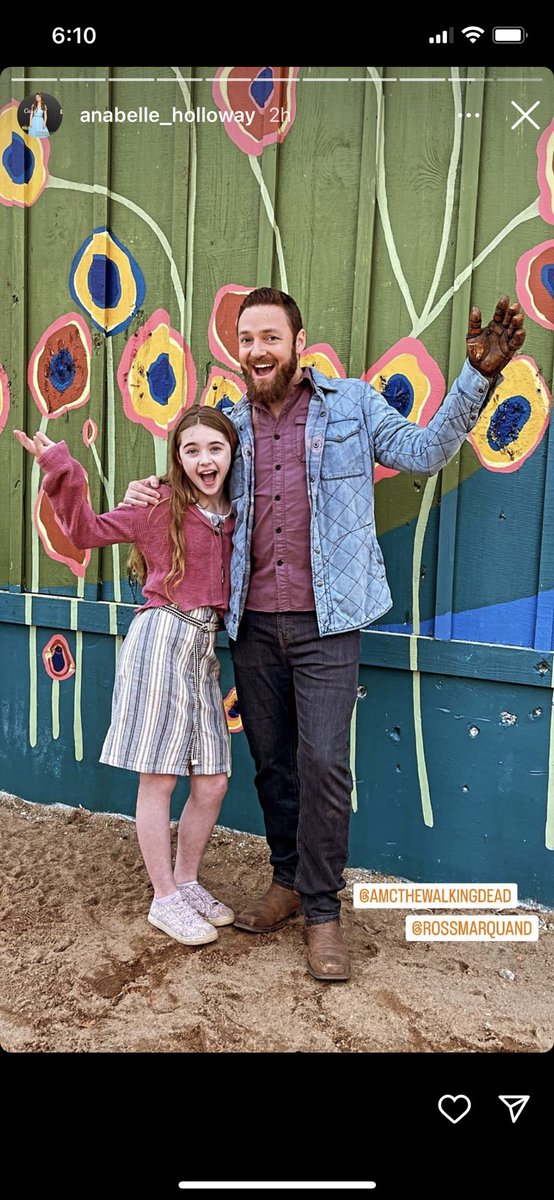 jaaryls's tweet photo. MY father daughter duo #TWD #TheWalkingDead https://t.co/kmWwccwnHb