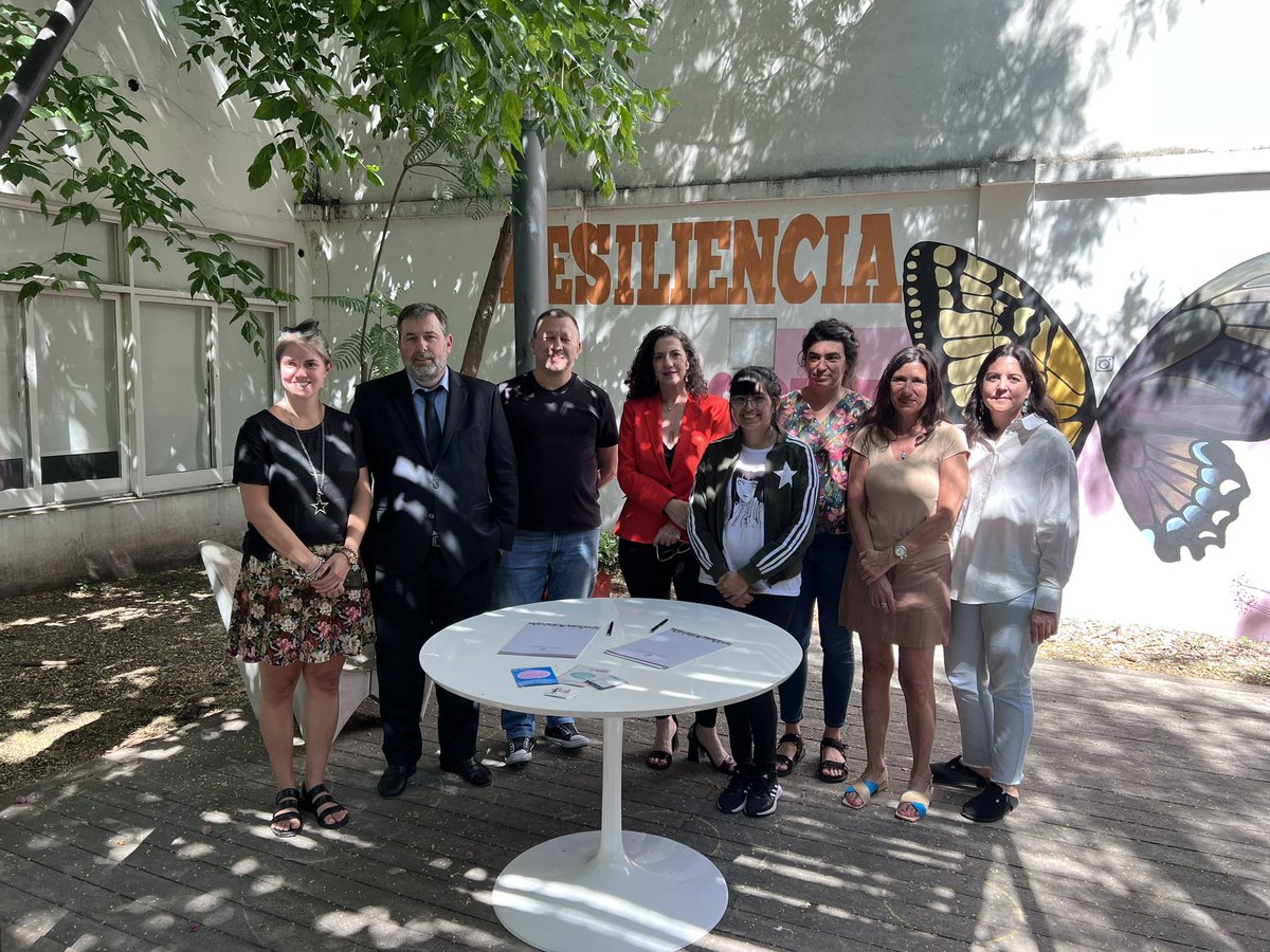 cjmcaba's tweet photo. Se firmó un Convenio con la Comuna 15 para crear un nuevo punto de atención a mujeres y LGTBIQ+ que vivan una situación de violencia por motivos de género en Córdoba 5690. https://t.co/nYx8XG9zly