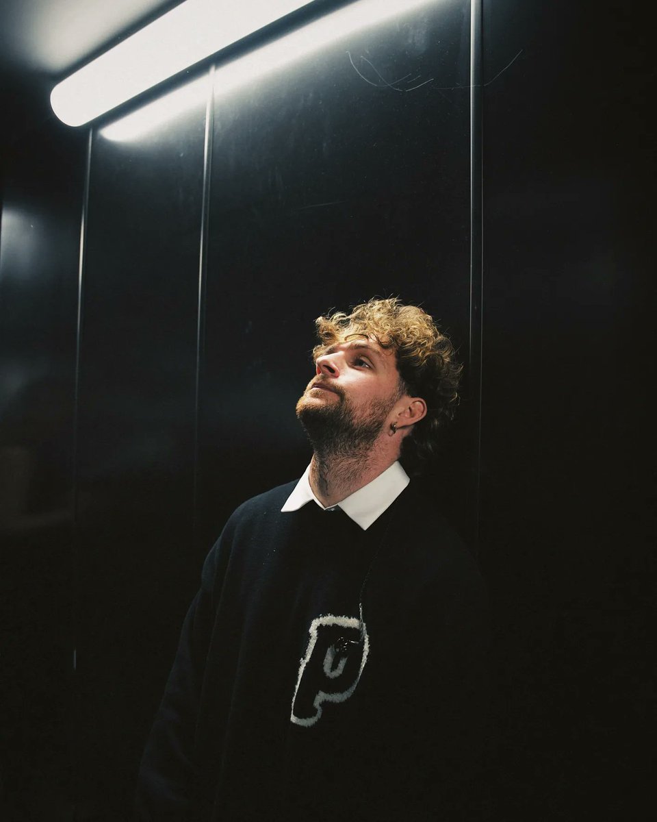 Tom_Grennan's tweet photo. Last night at @makenoise 💚 https://t.co/BGtetoT8Iw