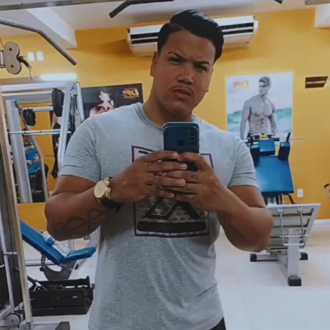 BarbeshopMedina's tweet photo. Mas um dia concluído 💪🏽🙌😎 https://t.co/xEgplqJAln