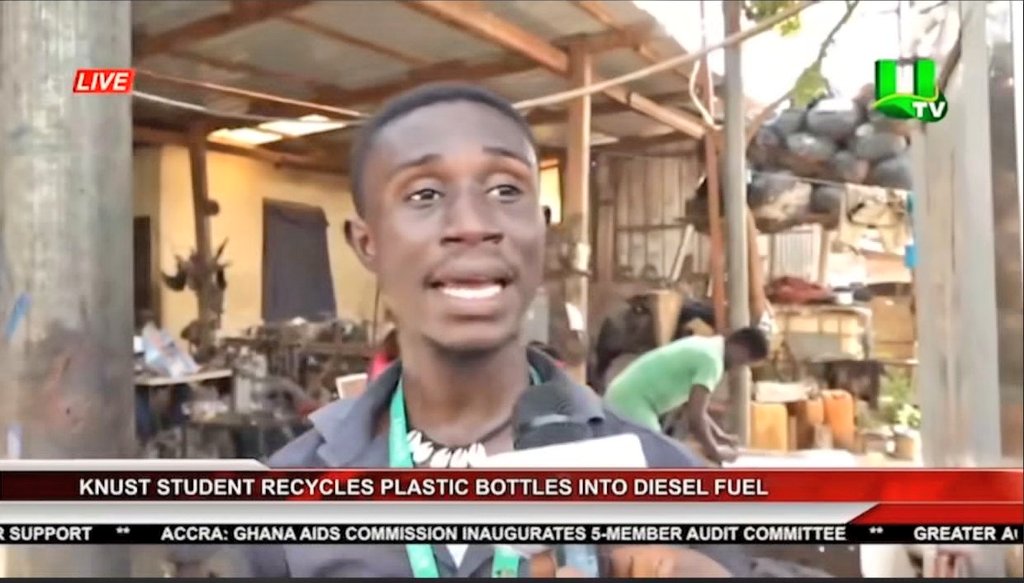 Thevokofficial's tweet photo. 📍📍ATTENTION STUDENTS📍📍

Emmanuel Kwadwo Nimo, a level 200 History student of KNUST has made the Nation proud after recycling plastic waste into Diesel Fuel. https://t.co/1GesiWjxf7