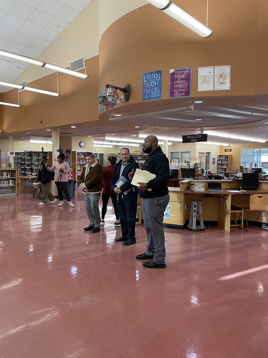 NTHSSchoolCounseling tweet media