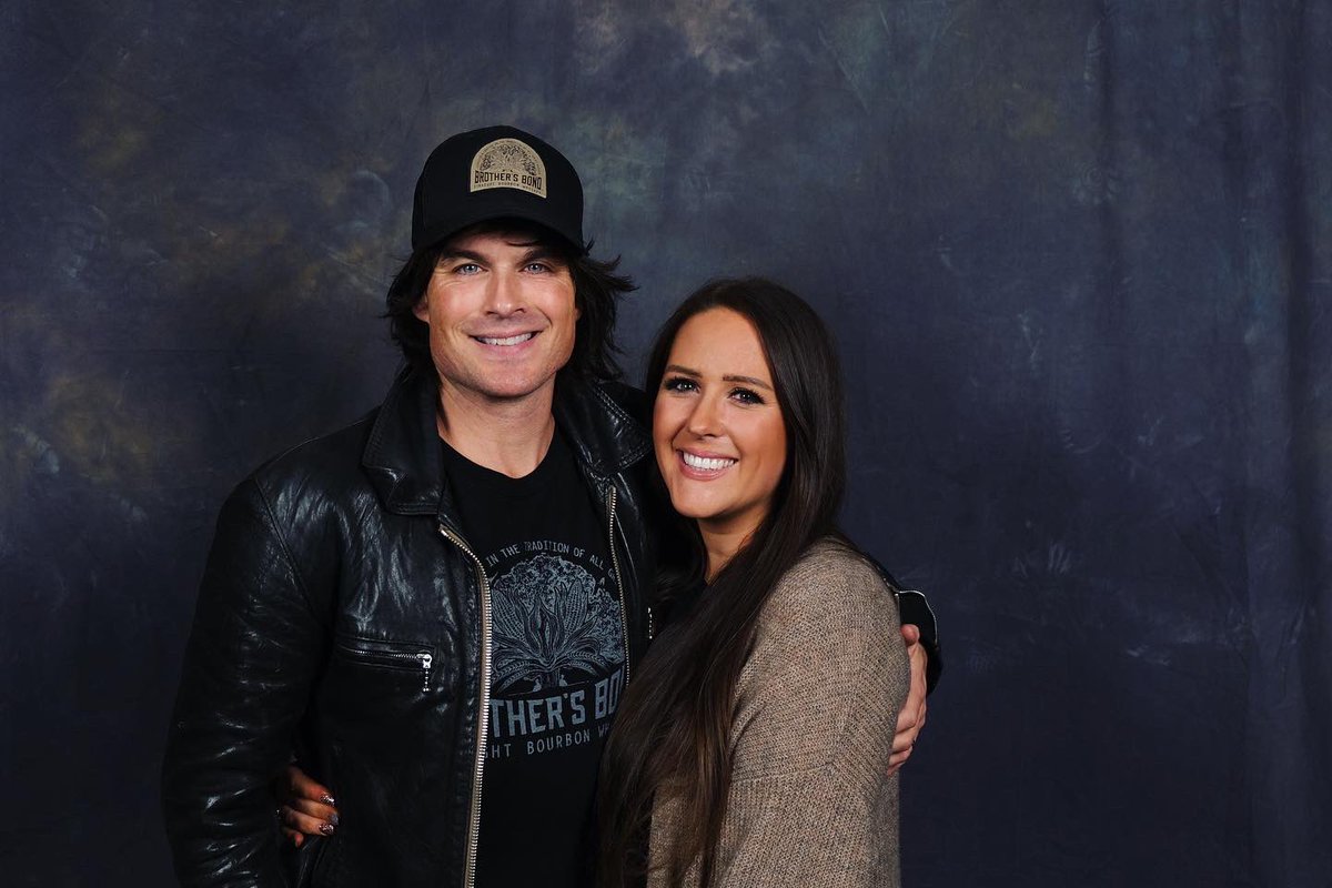 PhoenixNikole's tweet photo. Thank you @comconliverpool for making my dreams come true @iansomerhalder @paulwesley #PaulWesley #IanSomerhalder #comicconliverpool https://t.co/4nJWqQGeBK