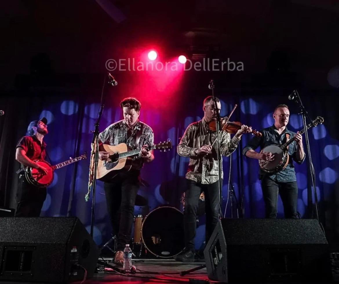 We’re live again tonight in John D McGurk’s here in St. Louis, Missouri for what is expected to be a big night before tomorrow’s Turkey dinner! Kicking off at 8pm so we’ll see you there! 🇺🇸

<a href="/JohnDMcGurk/">John D. McGurk</a>