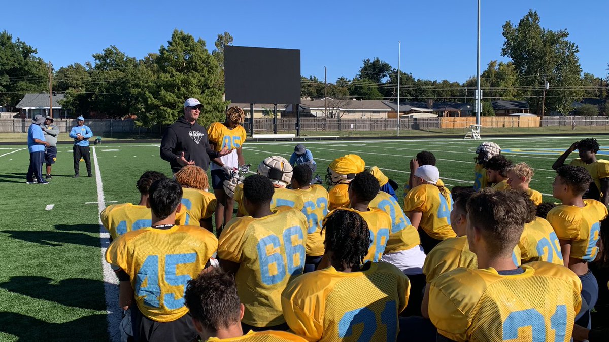 speaklifesports's tweet photo. SpeakLife Player of the week recognized on CBS Sports Radio, MarcAnthony Fisher TE/DE 6’3 Sophomore at PC West! Great Kid! https://t.co/oeaPP3bVKO