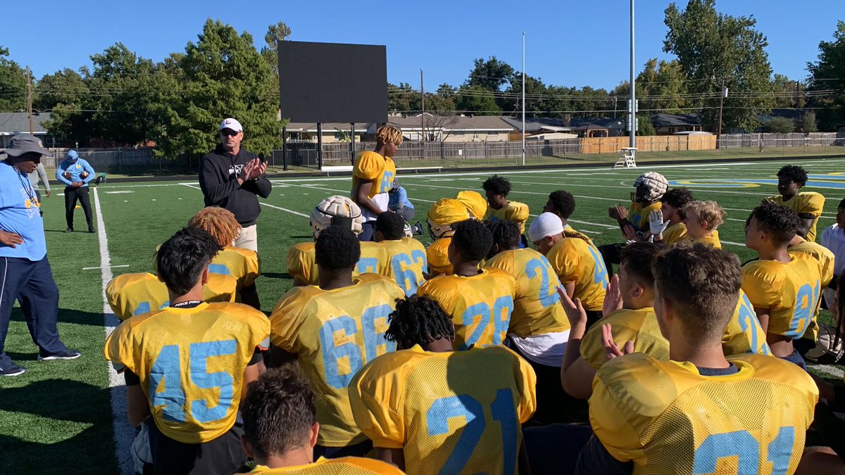 speaklifesports's tweet photo. SpeakLife Player of the week recognized on CBS Sports Radio, MarcAnthony Fisher TE/DE 6’3 Sophomore at PC West! Great Kid! https://t.co/oeaPP3bVKO