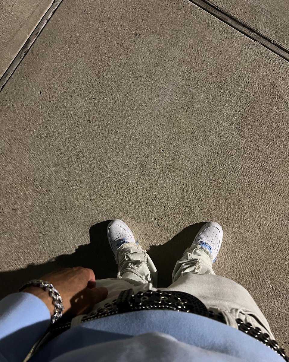 Wonder why I don’t fucc with you nigga, you can’t fucc with me