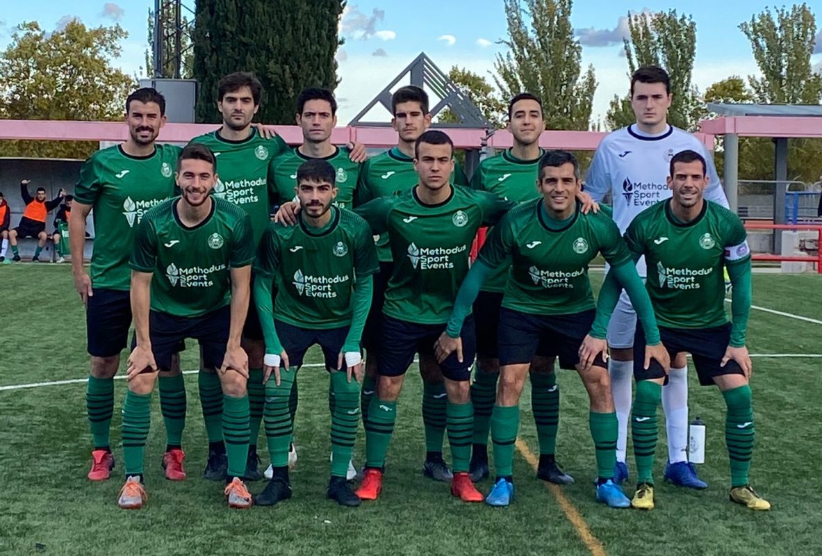 SEGUNDA AFICIONADOS #RFFM |
El <a href="/Trivemanaval/">CD TRIVEMA Naval</a> 🍀 pincha en <a href="/chv1995/">CD Chamartin Vergara</a> (2-0) pero se mantiene en los puestos de cabeza y ya piensa en recibir en casa al <a href="/CD_Barajas/">C.D. Barajas</a>.

📰 trivemanaval.es/2022/11/22/ama…

#VamosTRIVEMA
