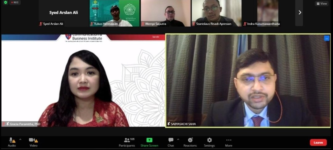 It was pleasure joining Mr Wempi Saputra, Indonesian Fin. Deputy #G20 for an excellent debriefing on Indonesia's achievements on the Climate agenda, troika perspectives and excellent remarks by <a href="/jjkirton/">John Kirton</a> and research team lead by Prof Yulius Thx <a href="/GraciaParamitha/">@GraciaParamitha</a> 
<a href="/Sachin_Chat/">Sachin Chaturvedi</a>