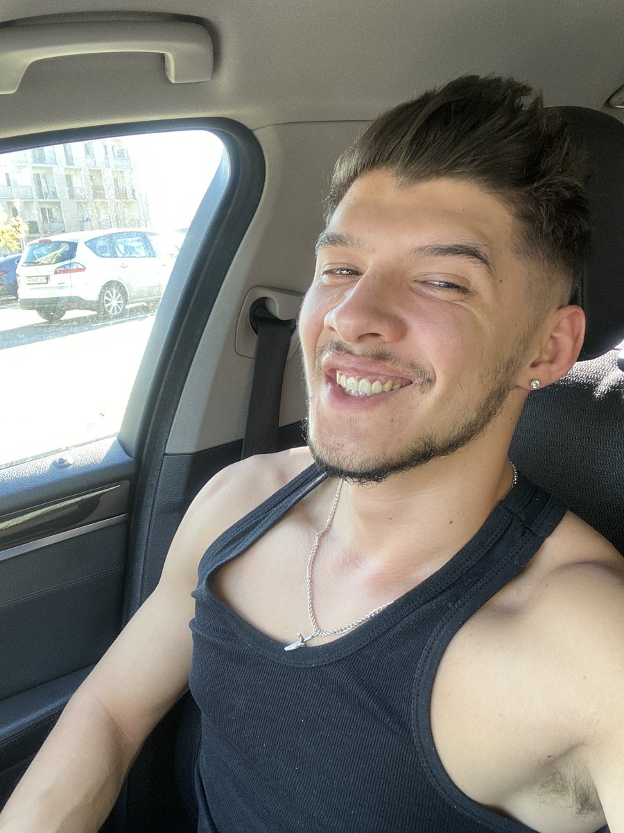 emanuellb_'s tweet photo. 🙃 https://t.co/sPEmI12chH