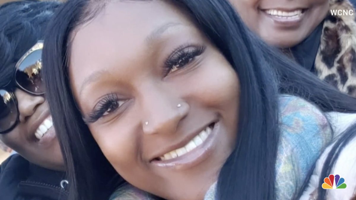 Mother of Shanquella Robinson Says Black Twitter Kept the Case from Going Cold dlvr.it/SdGMD9