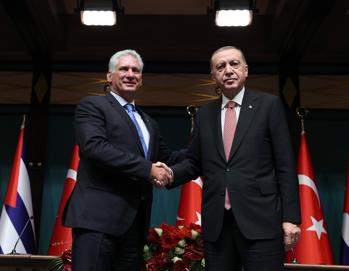 #Türkiye 🇹🇷 y #Cuba 🇨🇺 afianzan sus lazos de amistad y cooperación.

#DiazCanelEnTürkiye