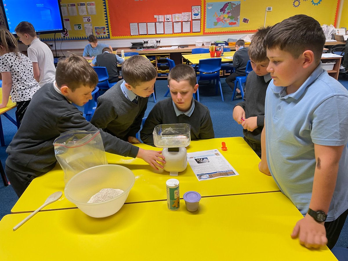 LawPrimarySLC's tweet image. Room 9 were busy baking Viking Soda Bread and making shields. 
#vikingfun #wearelawsome #secondhelpingsplease