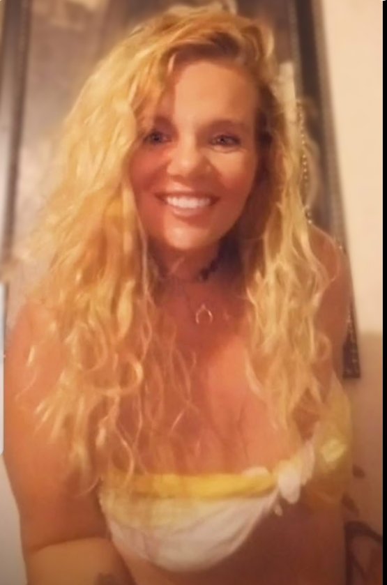 bigasscazs's tweet photo. I'm back an ready 2 do #meetup n #chat I do #videochat  my #instagram will be back today. #retweet this will be added to my #snapchat #Premium  4 1 week. Im a real #snapchatslut n love 2 #Please #fans.Dont forget how much I love #BBCS n love #hugecumload  all over me https://t.co/Z09wTwEFVv