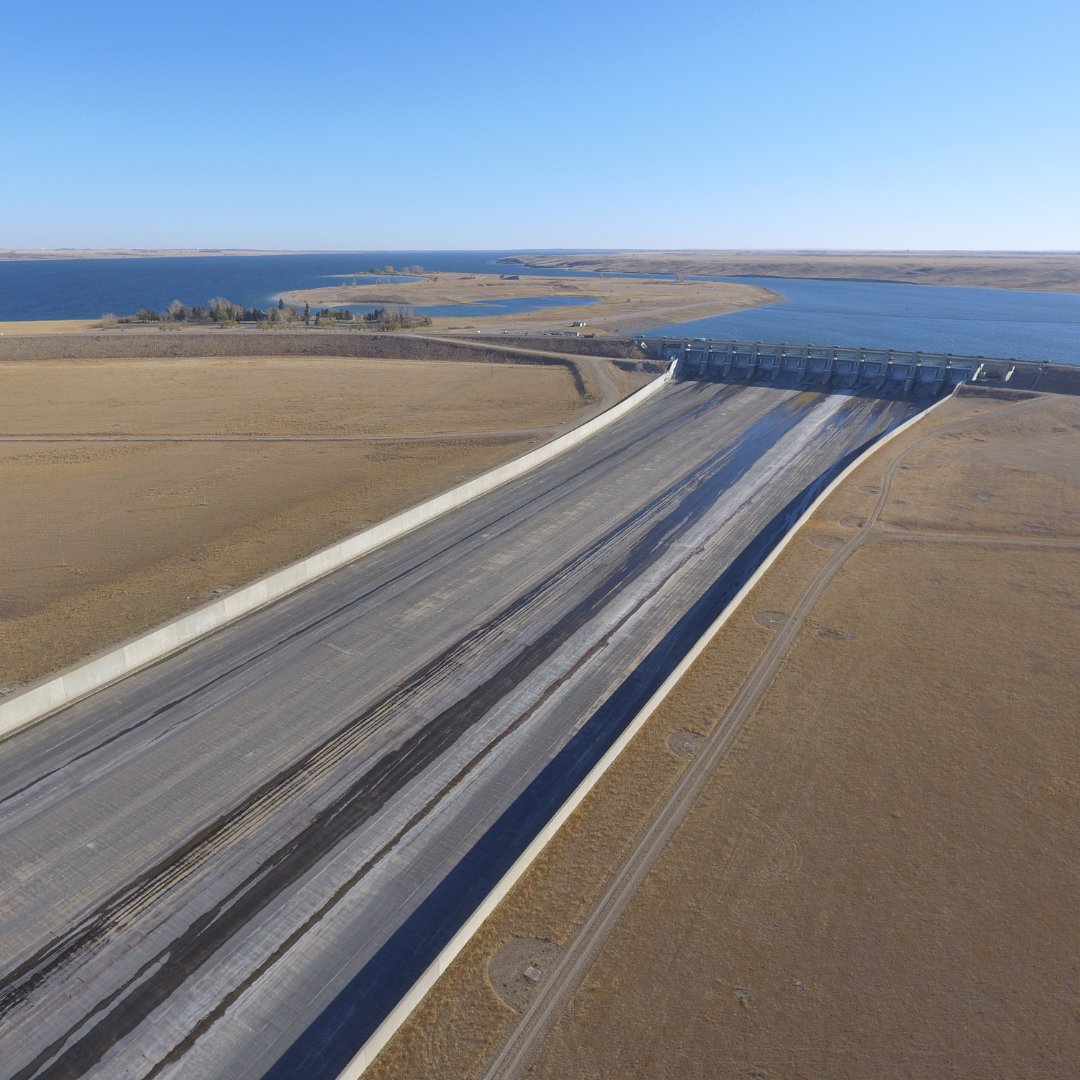 Did you know that Gardiner Dam is one of the largest zoned earth fill dams in the world and 6th in the world in terms of embankment volume? #WaterWednesday #WaterFacts