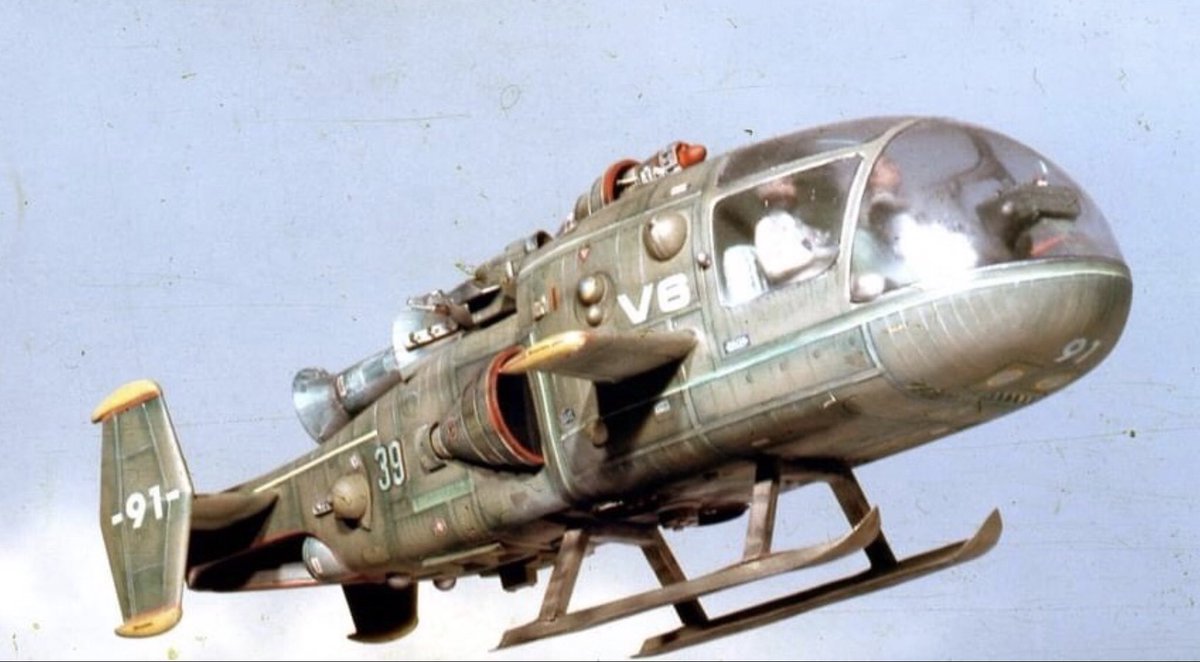 philzink's tweet photo. JOE 90 

HELIJET chasing down a hover van in “VIVA CORDOVA”. 
#Joe90 #GerryAnderson #helijet #hovervan #vivacordova https://t.co/oDjgLWH86a