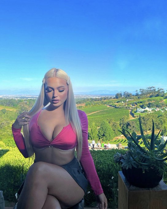 Treated like a goddess bc I look like one ✨ https://t.co/dFit359toP<a href="/tag/onlyfans"class="tags"><span>#onlyfans</span></a><a href="/tag/sellingcontent"class="tags"><span>#sellingcontent</span></a><a href="/tag/onlyfansfaves"class="tags"><span>#onlyfansfaves</span></a>