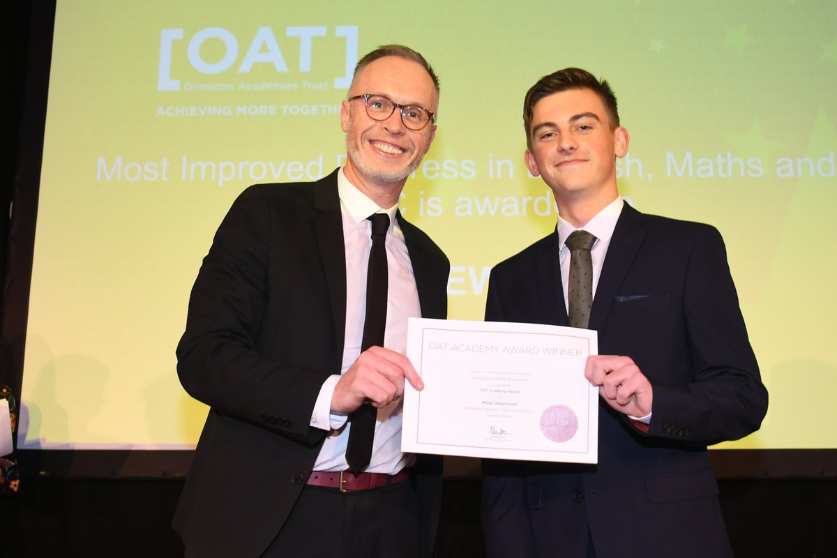 Our 'Most Improved Progress in English, Maths and EBACC' award goes to <a href="/newacad/">Ormiston NEW Academy</a>.

Big smiles all around 😃
#OATConf22 #achievingmoretogether #OATmentalhealth #OneOAT