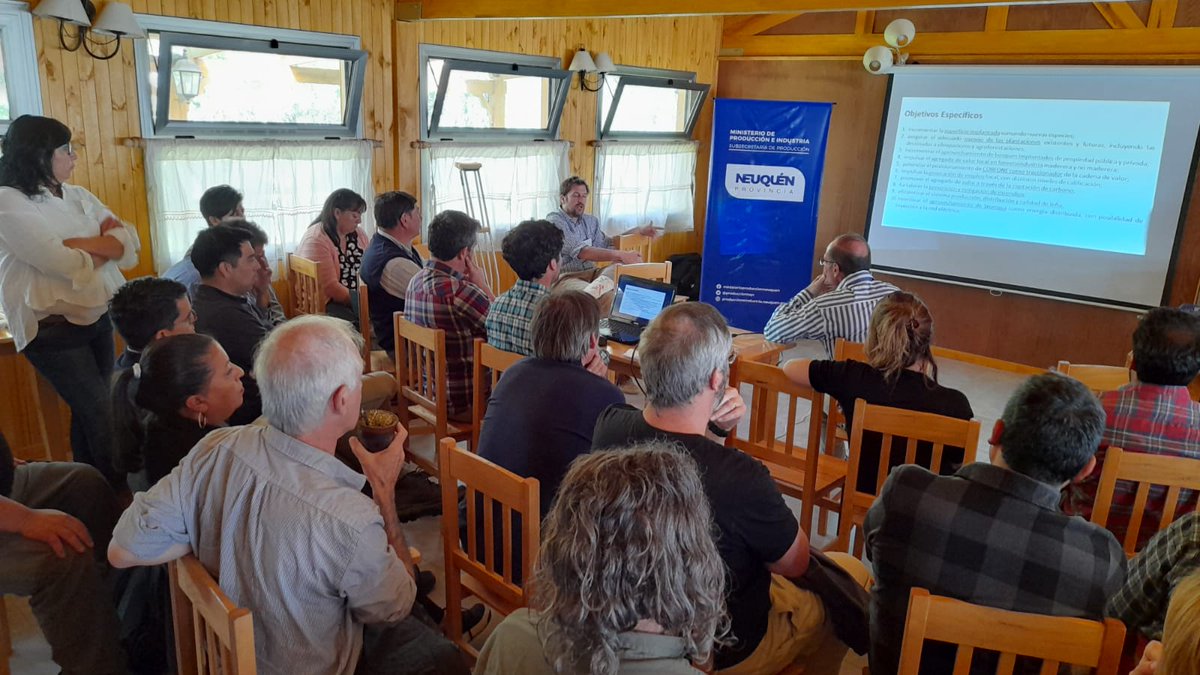 subsecprodnqn's tweet image. #Aluminé #ForestoIndustria Pusimos en común aspectos grales del Plan e informamos sobre la situación actual de la cuenca. Identificamos la situación de las actividades en este rubro, sus problemáticas, y alternativas de acción posibles. 
@Ciefap_ @FLR_NQN @AmaliaSapag