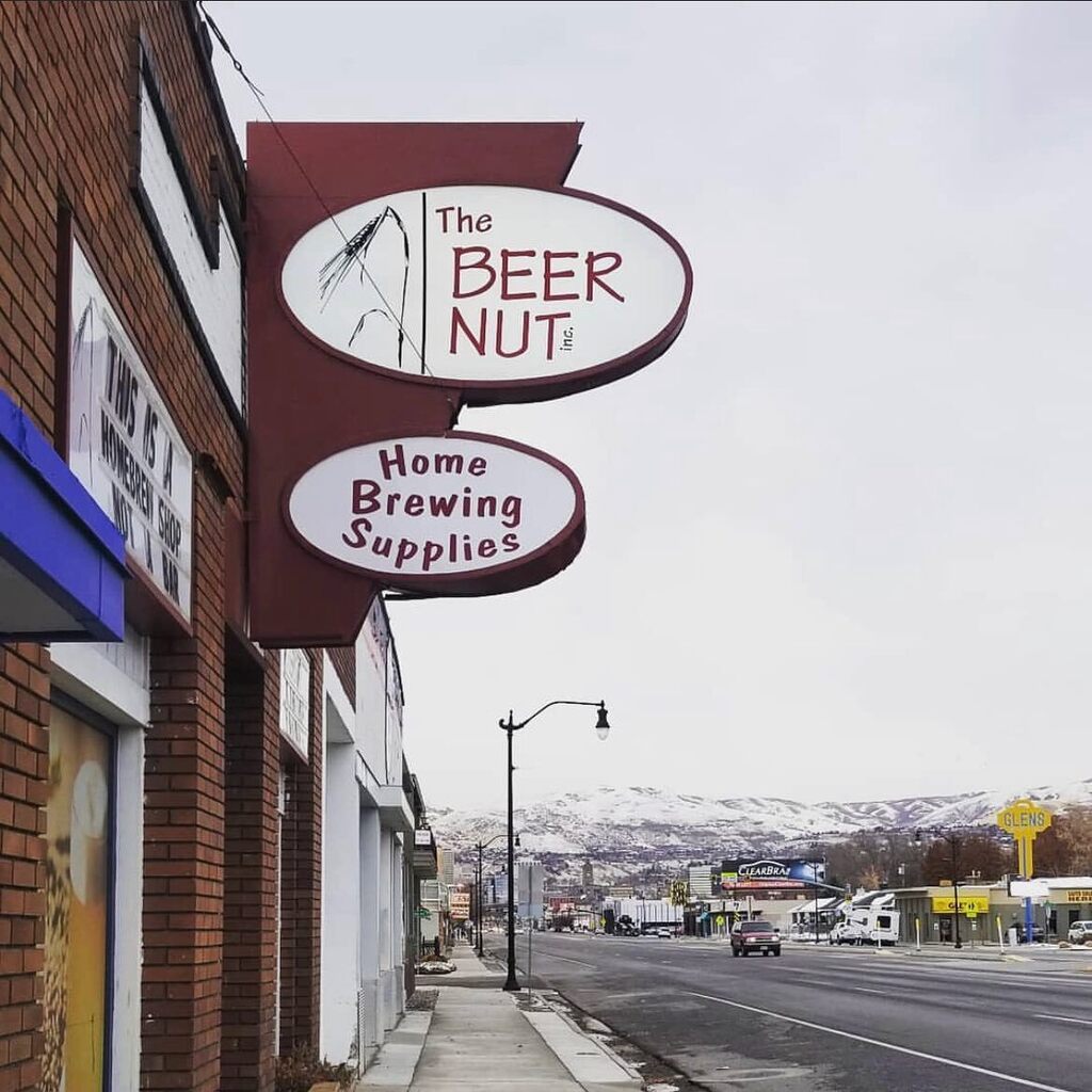 We have plenty to be grateful for this year, but especially thankful for our great friends and customers! The store will be closed tomorrow for Thanksgiving but back at it regular hours Friday!
.
.
#thanksgiving #thankful #beernuthomebrew #homebrew #thanksgivingbrew #christm…