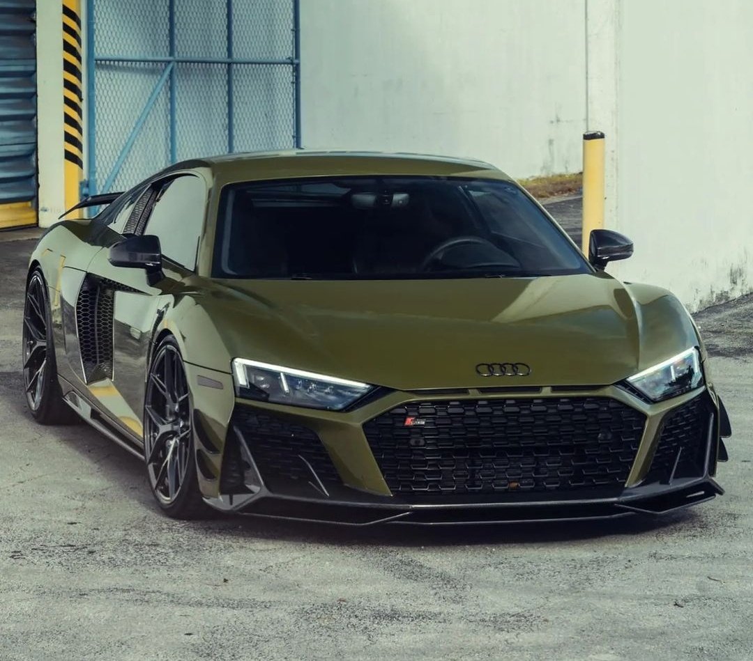 WorldWideCarsTM's tweet photo. Audi R8 V10 Decennium https://t.co/j26w6L12zu